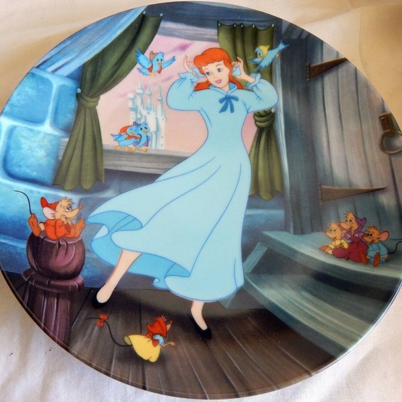 Cinderalla Knowles Plate - Picture 2 of 8